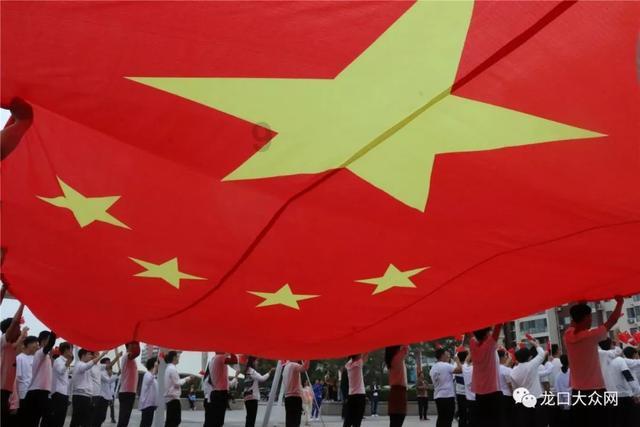 迷失在黑洞里