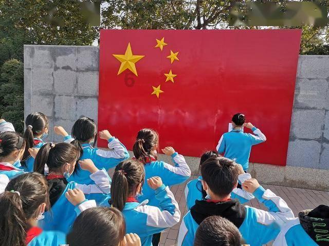 逃跑吧！少年